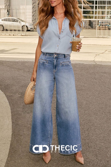 Washed Denim Pleated Wide-Leg Jeans