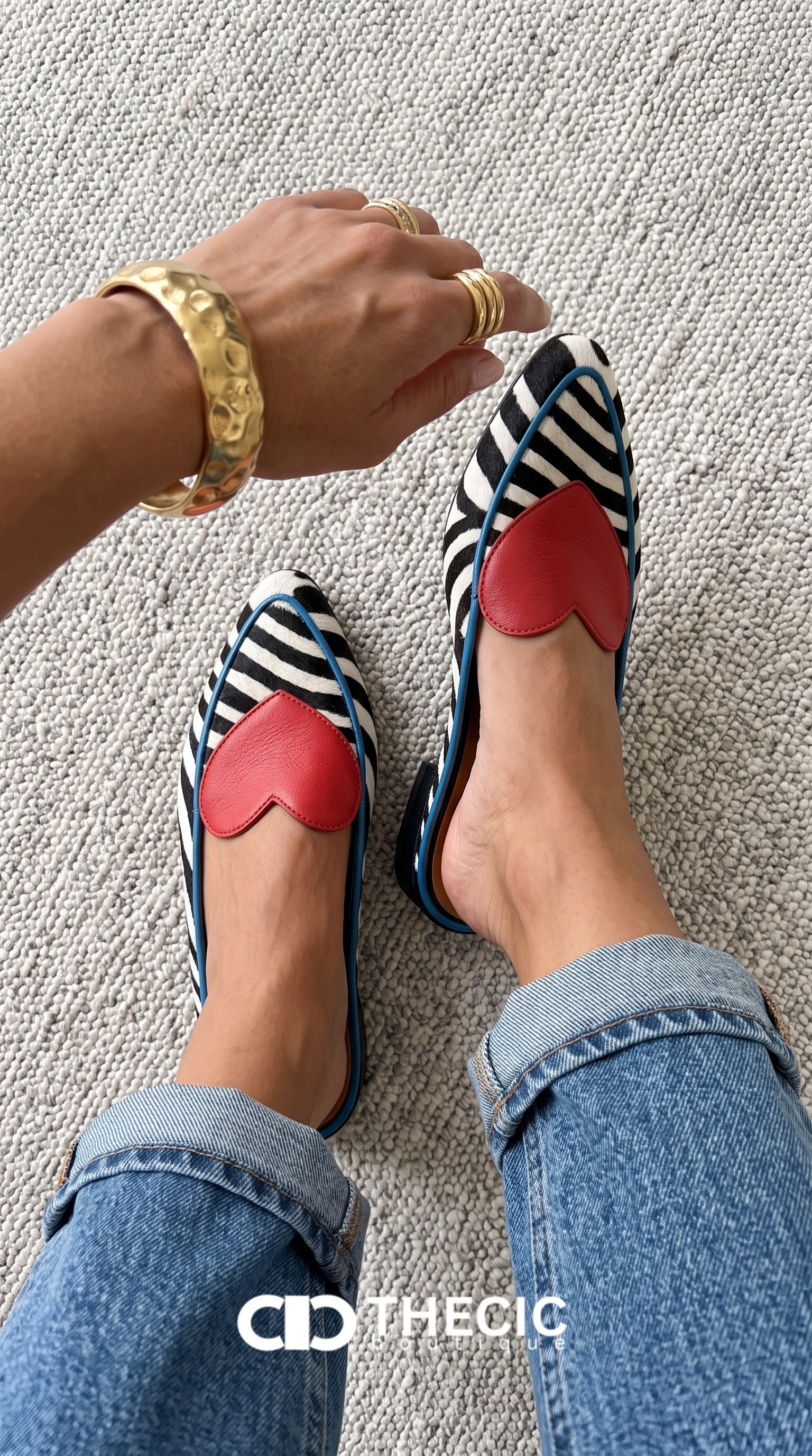 Zebra Print Heart Appliqué Pointed-Toe Flat Mules