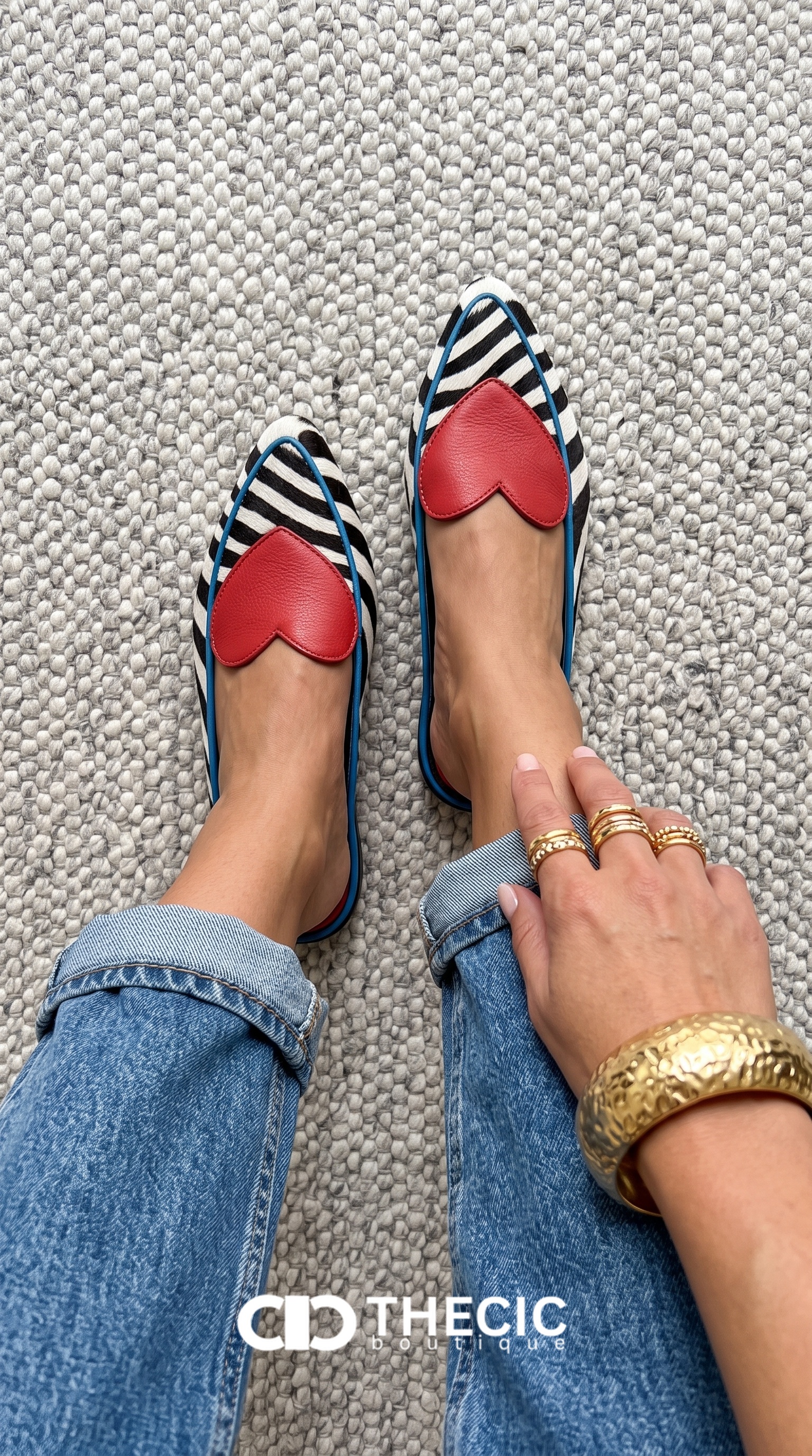 Zebra Print Heart Appliqué Pointed-Toe Flat Mules