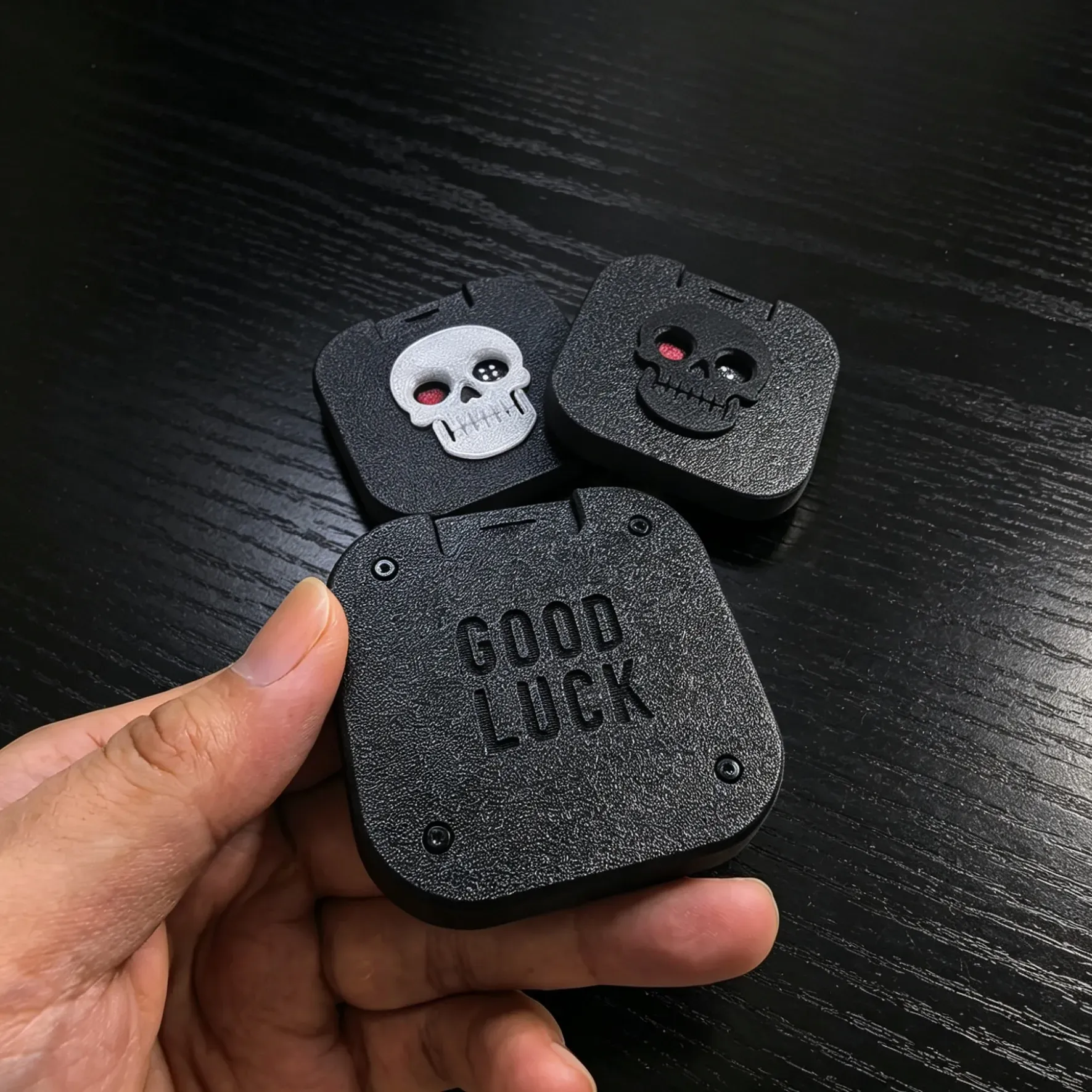 💀 Skull Fidget Toy – Fun Pocket Stress Relief Gadget