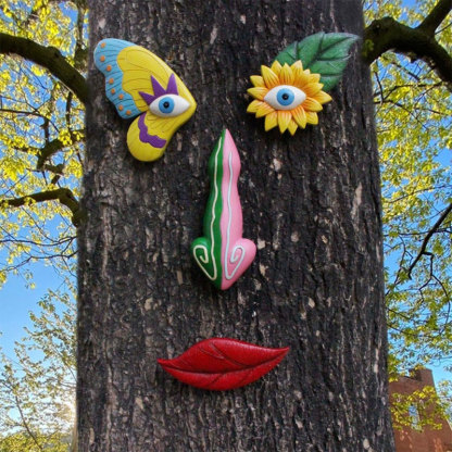 Tree Faces Decor