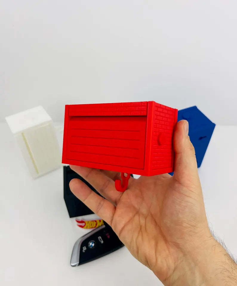 Mini Garage Keychain-Wall Mount Display - Gift for Car Enthusiasts