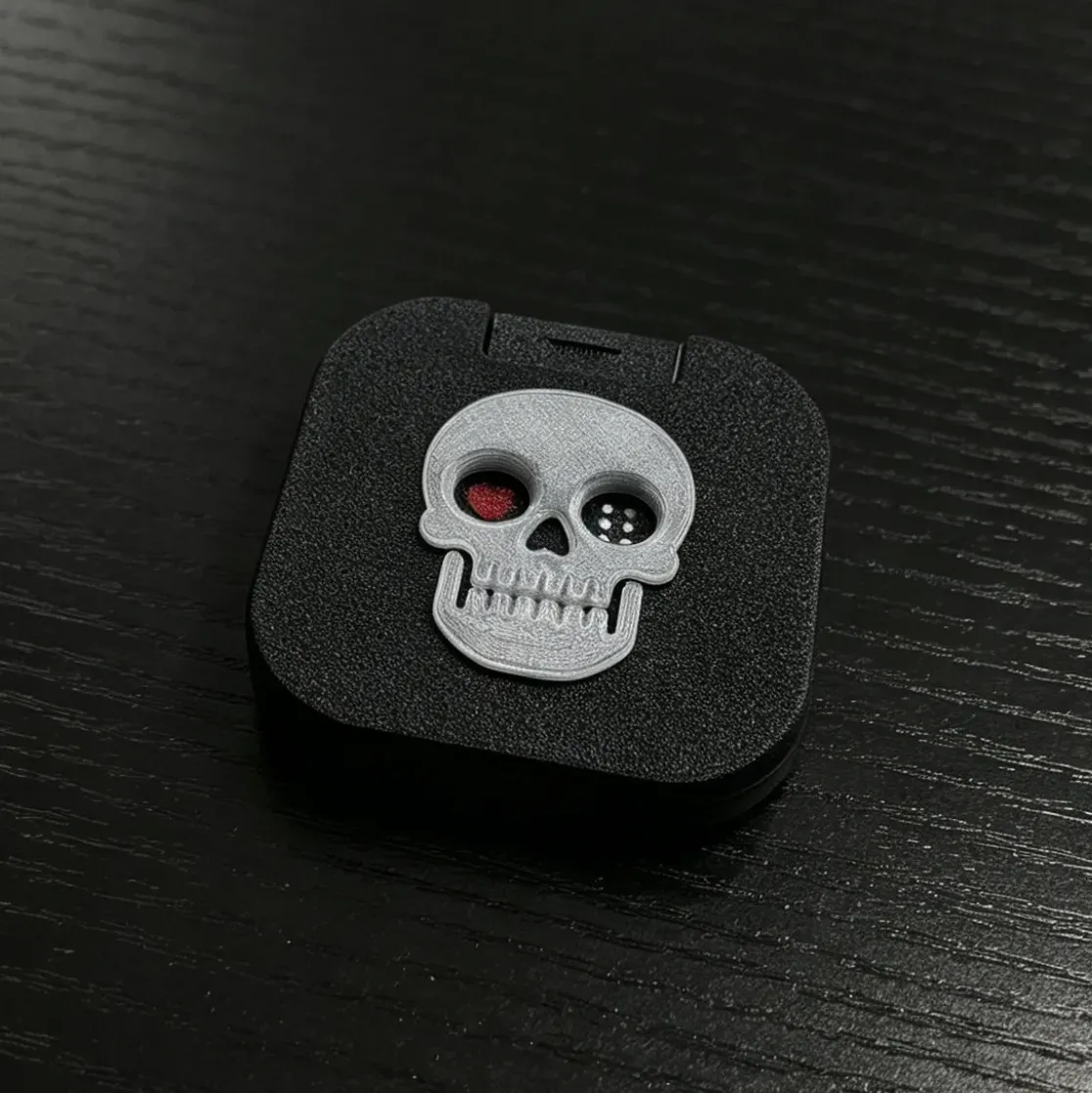 💀 Skull Fidget Toy – Fun Pocket Stress Relief Gadget