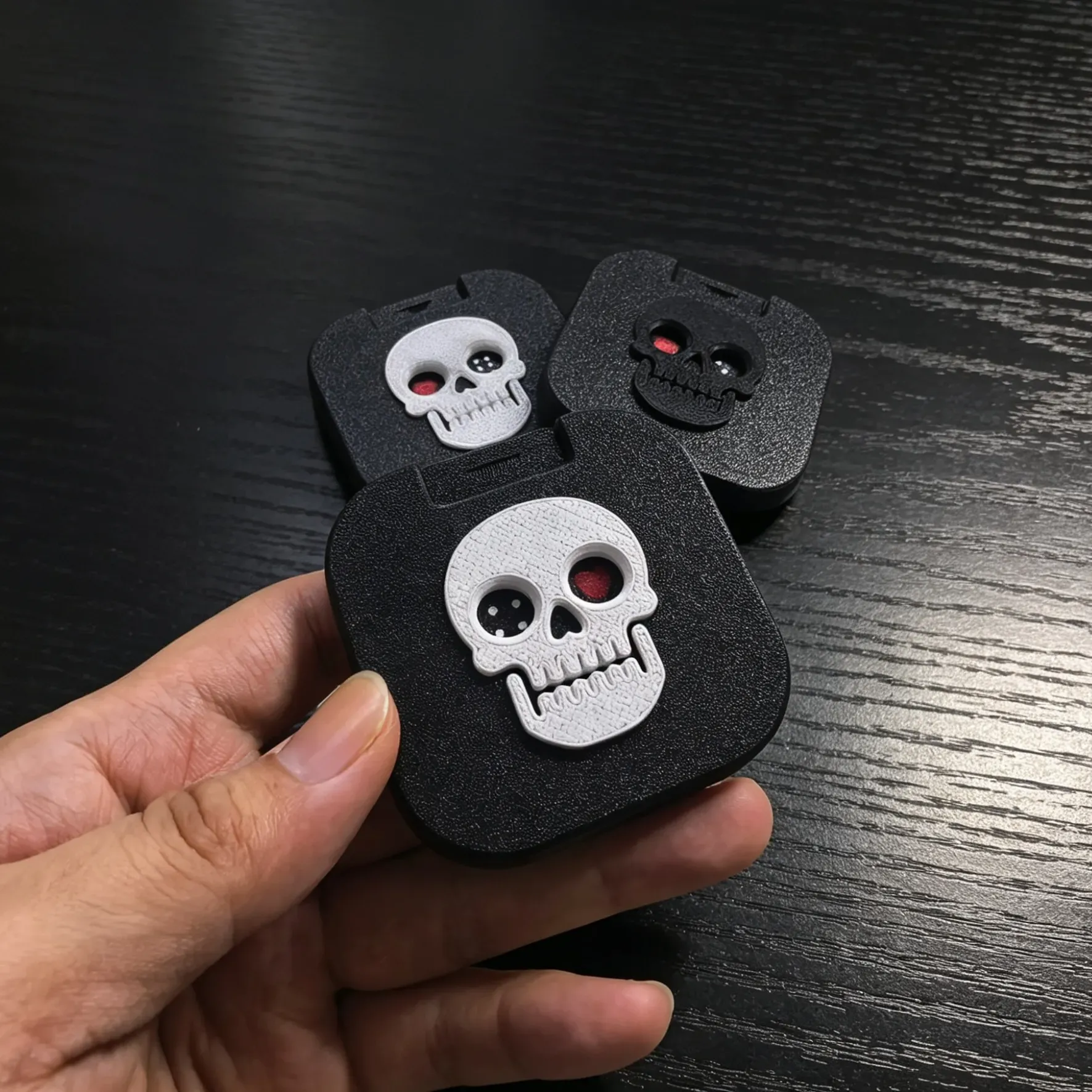 💀 Skull Fidget Toy – Fun Pocket Stress Relief Gadget