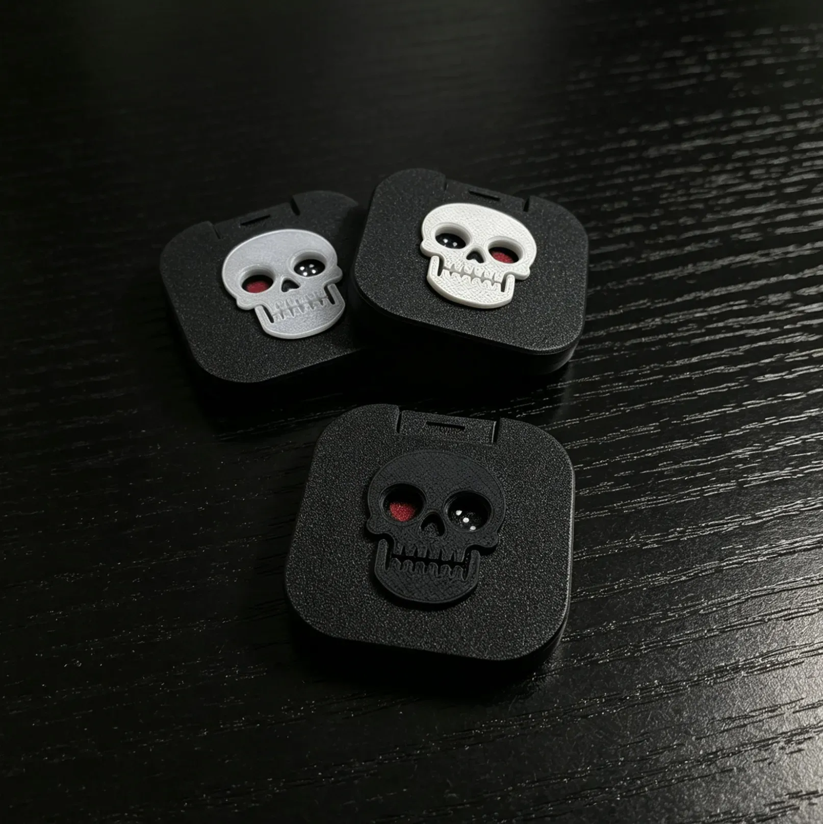💀 Skull Fidget Toy – Fun Pocket Stress Relief Gadget