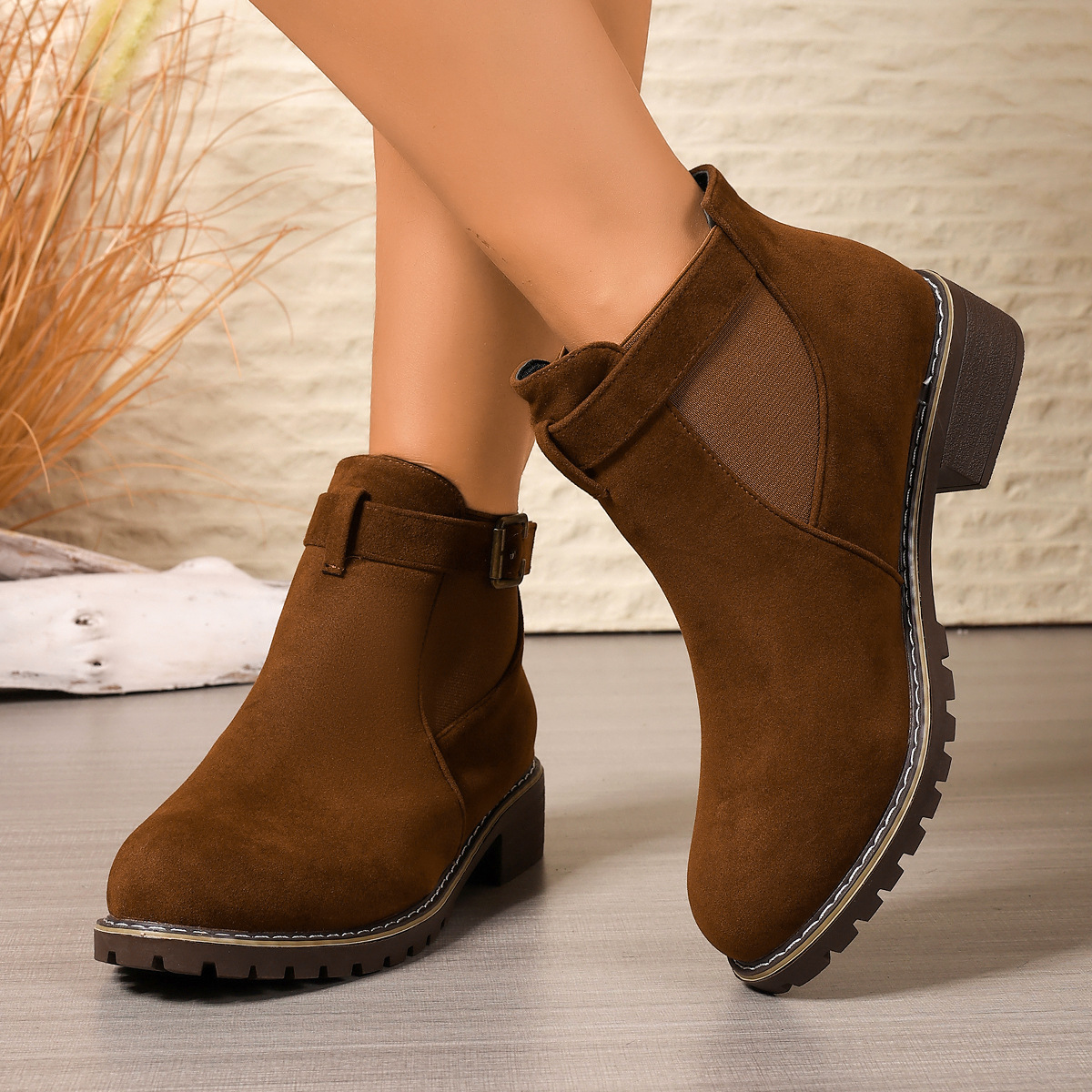 women's retro flat boots