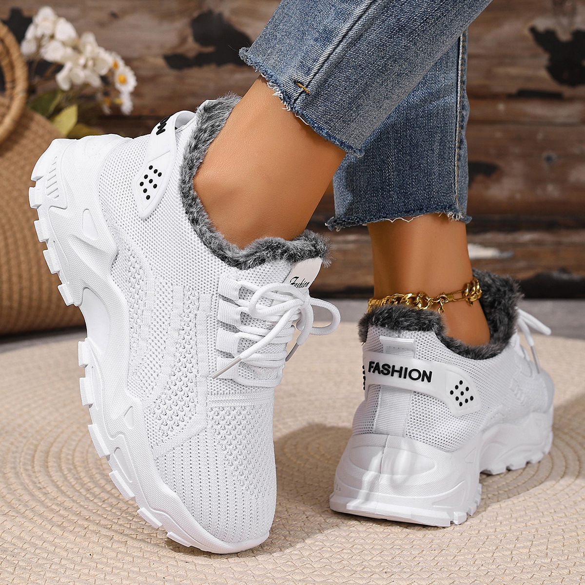 Women's plush cotton sneakers