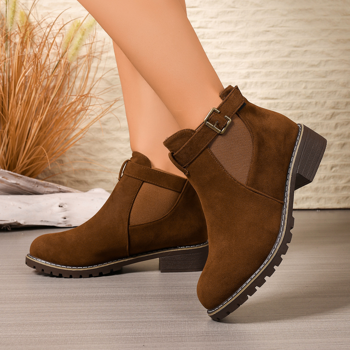 women's retro flat boots