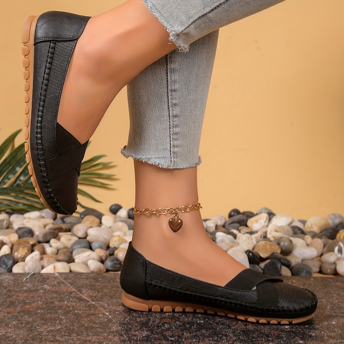 💖Last Day Promotion 60% OFF - Women's Leather Soft-soled Non-slip Shoes