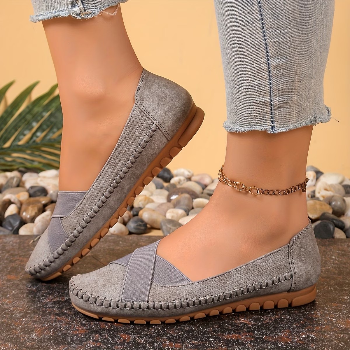 💖Last Day Promotion 60% OFF - Women's Leather Soft-soled Non-slip Shoes