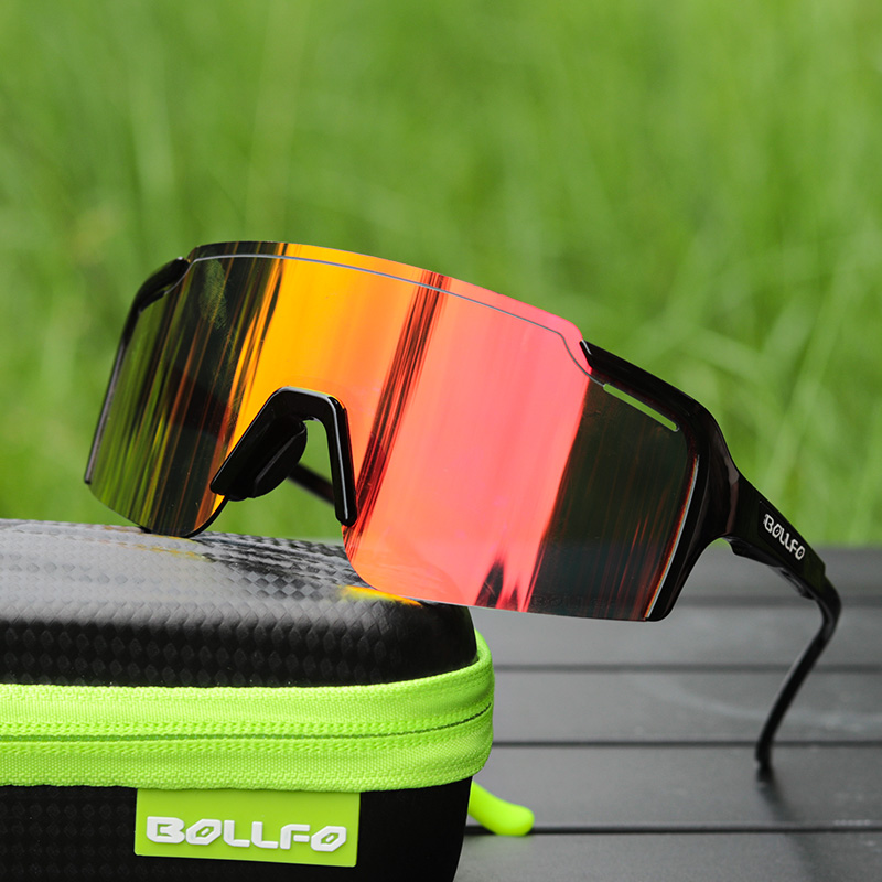 Photochromic Cycling Sunglasses – Auto-Tint Lens for Day & Night Riding