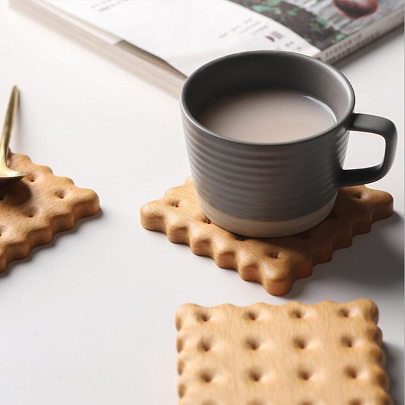 Biscuit Shape Wooden Coaster Placemat-ChicWoo
