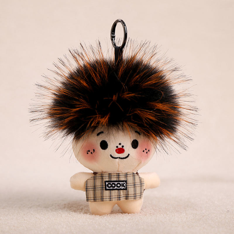 🧸 Cute Fluffy Hair Doll Keychain
