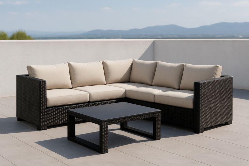 Ensemble de salon de jardin en résine tressée noire avec coussins beiges