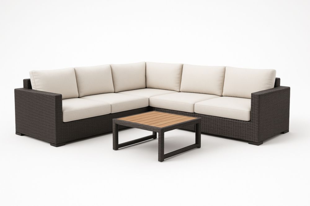Set Divano ad angolo in rattan sintetico con tavolino in legno e cuscini beige