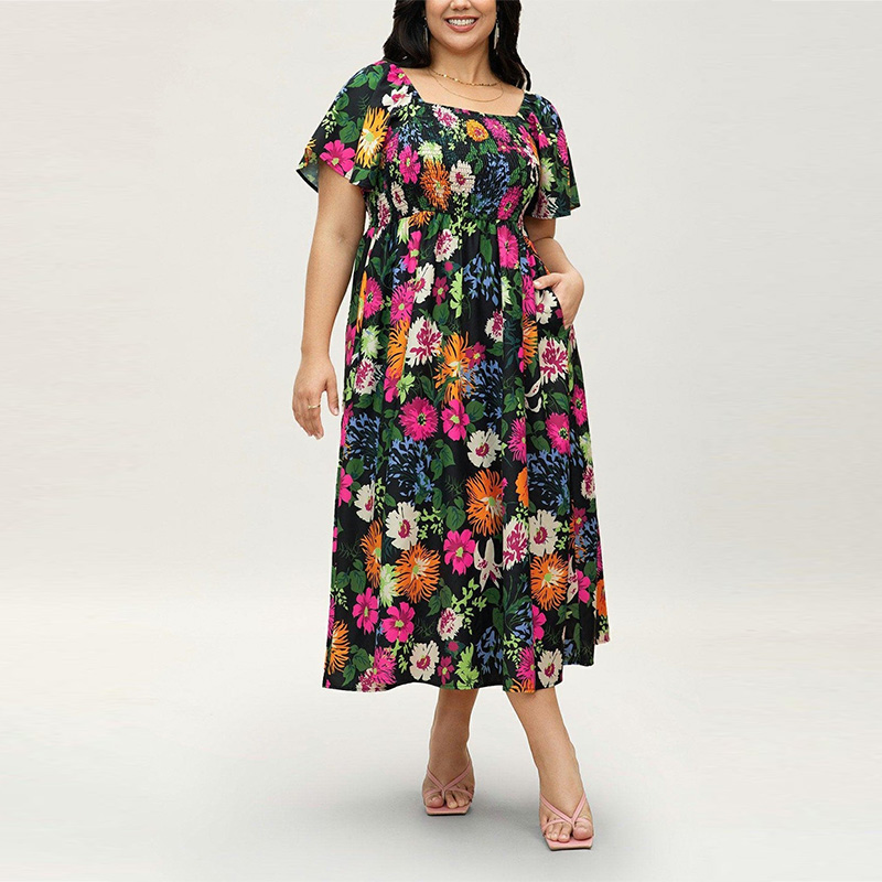 🌸Summer Hot Sale 70% OFF💃Floral Smocked Square Neck Midi Dress with Pockets