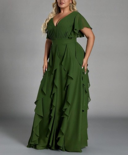 Vestido de talla grande, elegante corte en A, escote en pico, manga corta, volantes, falda hasta el suelo, tejido de gasa, con cintura ceñida.