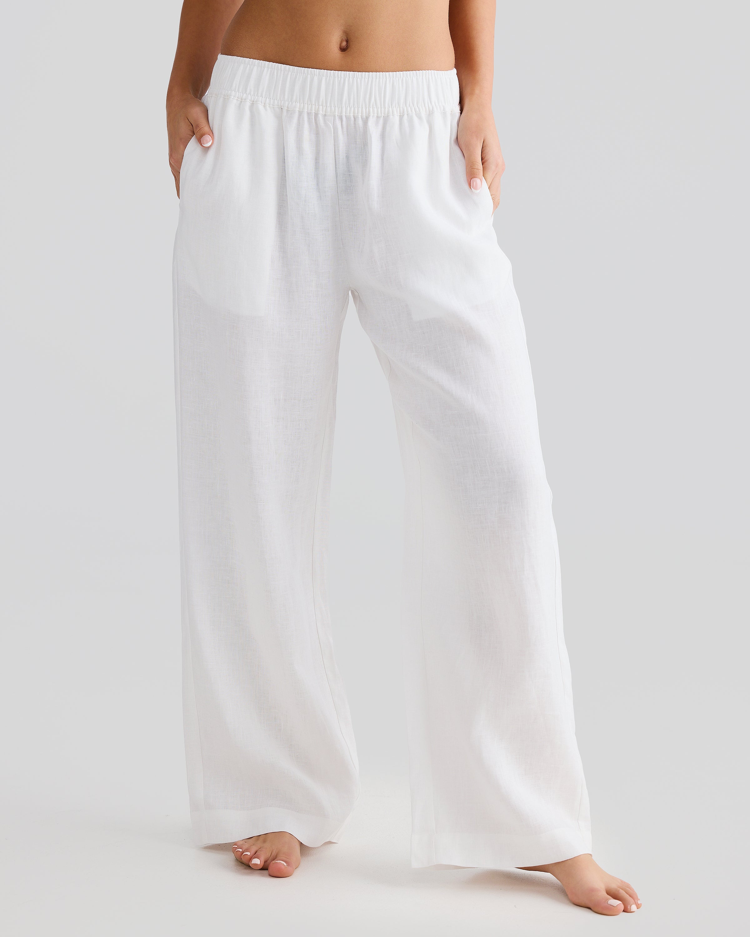 Pantalones de lino blancos