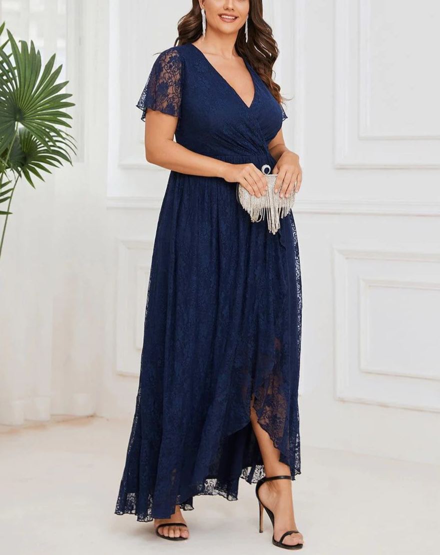 Precioso vestido de novia ELISE de talla grande, manga corta, cuello en V con volantes y corte en A, de encaje, ideal para invitadas de boda.