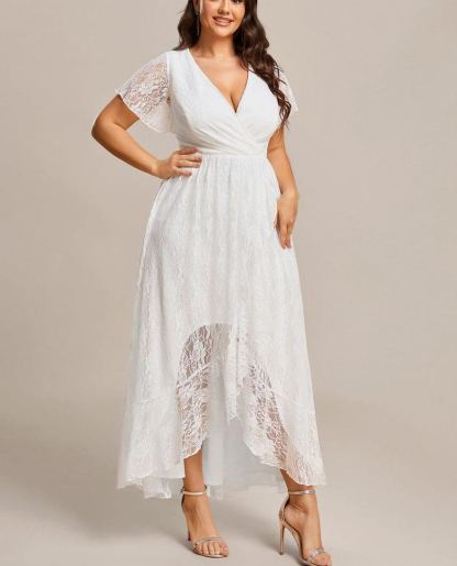 Precioso vestido de novia ELISE de talla grande, manga corta, cuello en V con volantes y corte en A, de encaje, ideal para invitadas de boda.