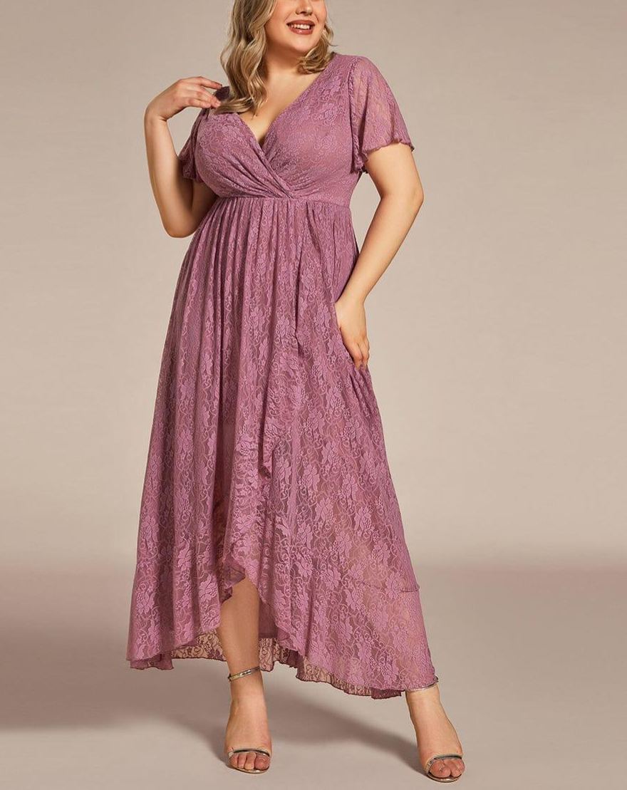 Precioso vestido de novia ELISE de talla grande, manga corta, cuello en V con volantes y corte en A, de encaje, ideal para invitadas de boda.