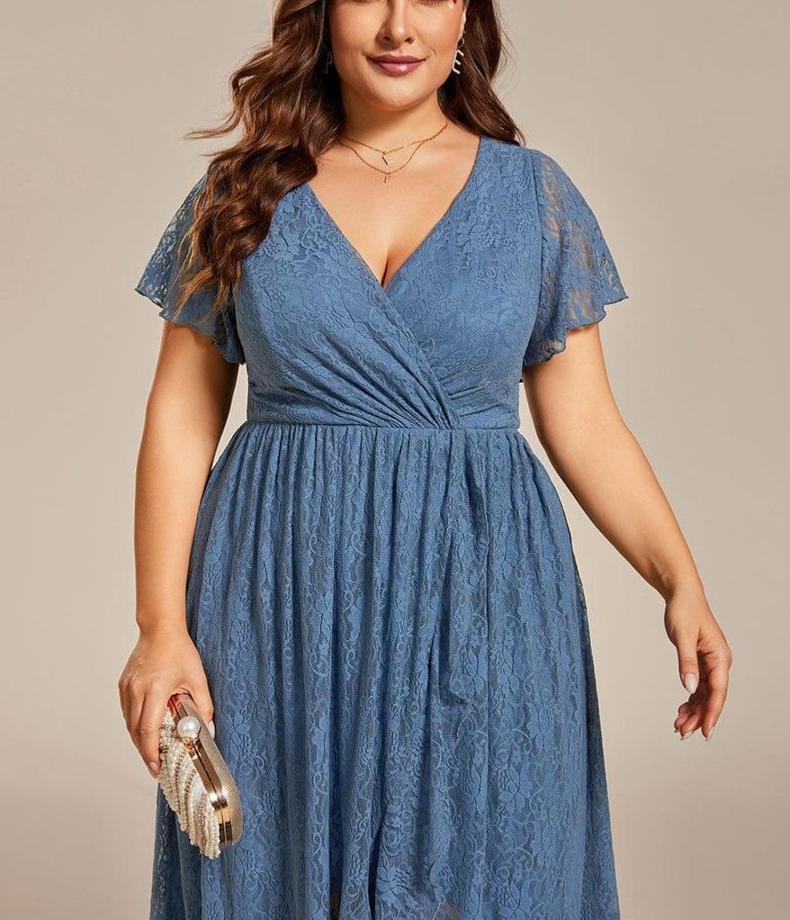 Precioso vestido de novia ELISE de talla grande, manga corta, cuello en V con volantes y corte en A, de encaje, ideal para invitadas de boda.