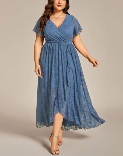 Precioso vestido de novia ELISE de talla grande, manga corta, cuello en V con volantes y corte en A, de encaje, ideal para invitadas de boda.