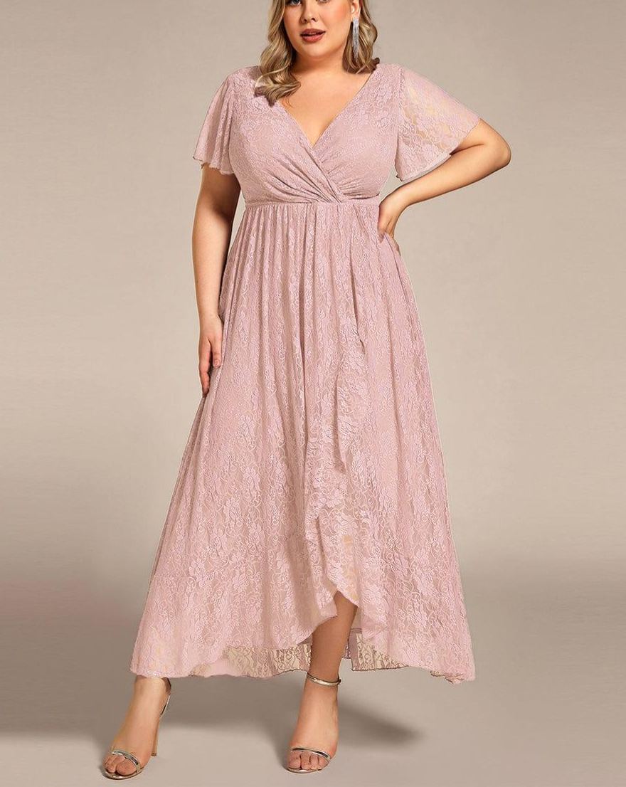 Precioso vestido de novia ELISE de talla grande, manga corta, cuello en V con volantes y corte en A, de encaje, ideal para invitadas de boda.