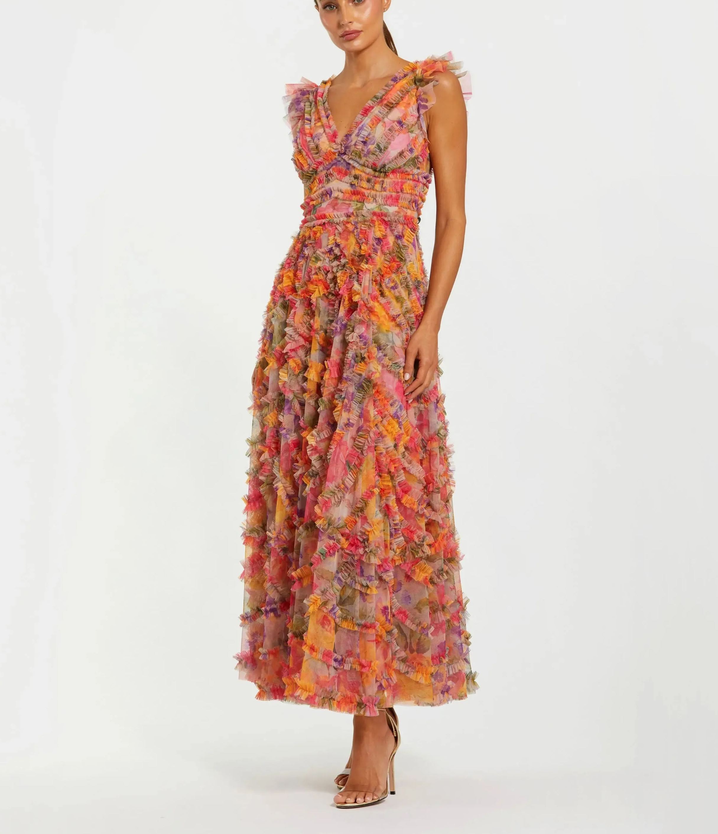 Vestido largo multicolor con cuello en V y volantes con estampado floral