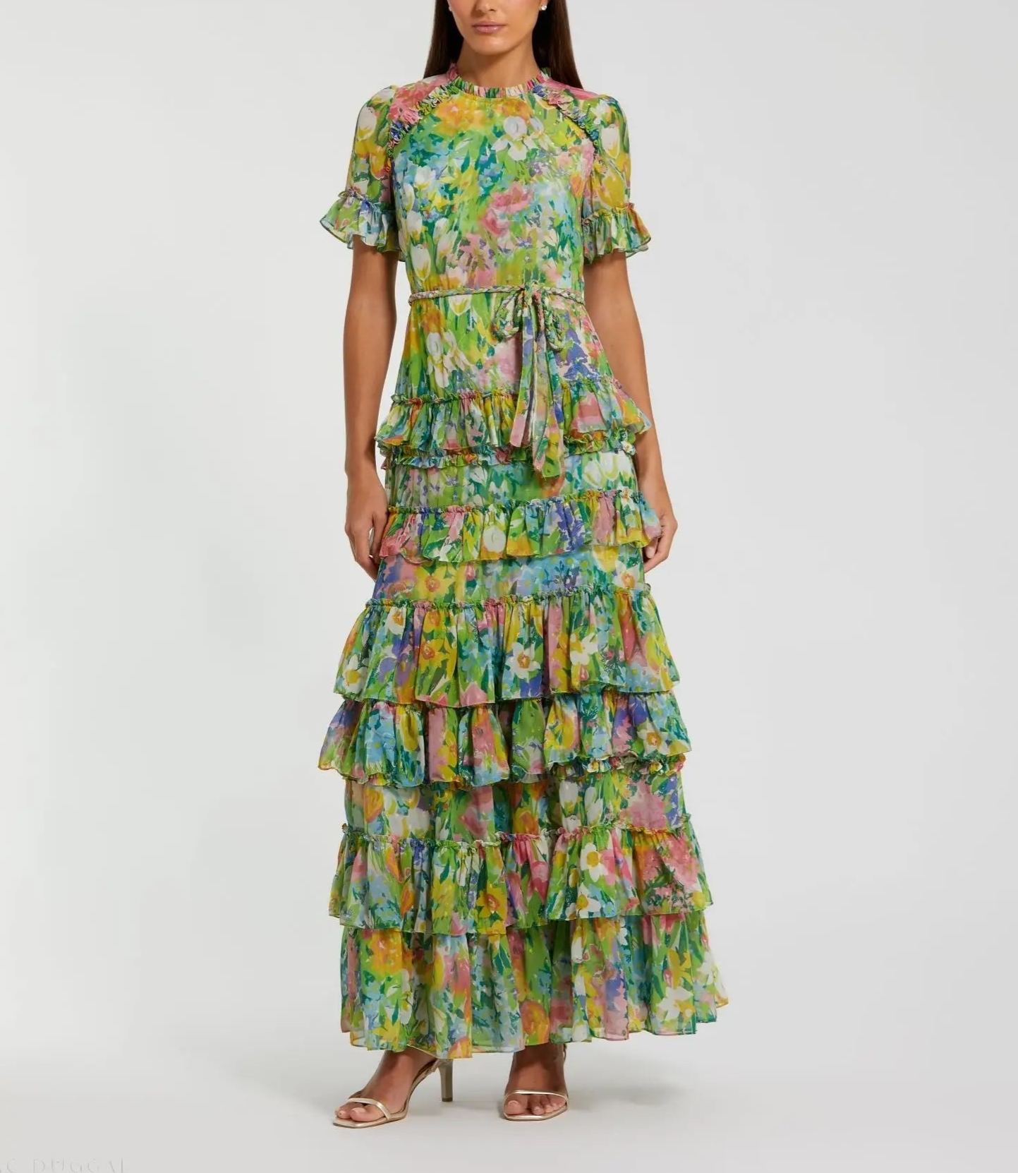 Vestido verde de gasa con volantes y estampado floral