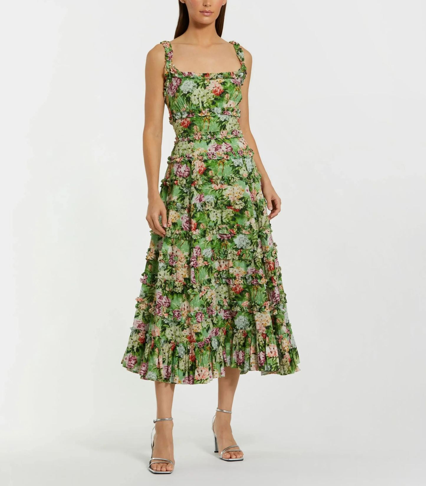 Vestido midi verde con volantes y estampado floral, escote cuadrado