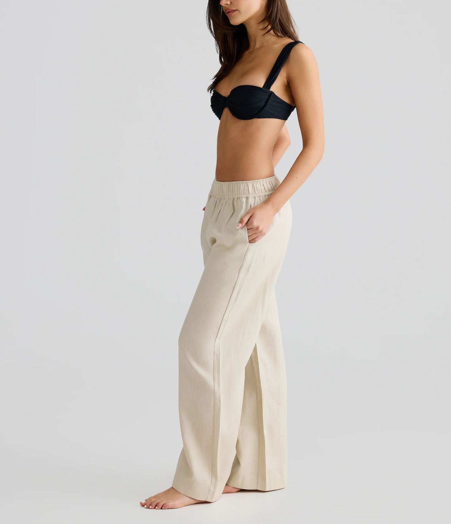Pantalones de lino color arena