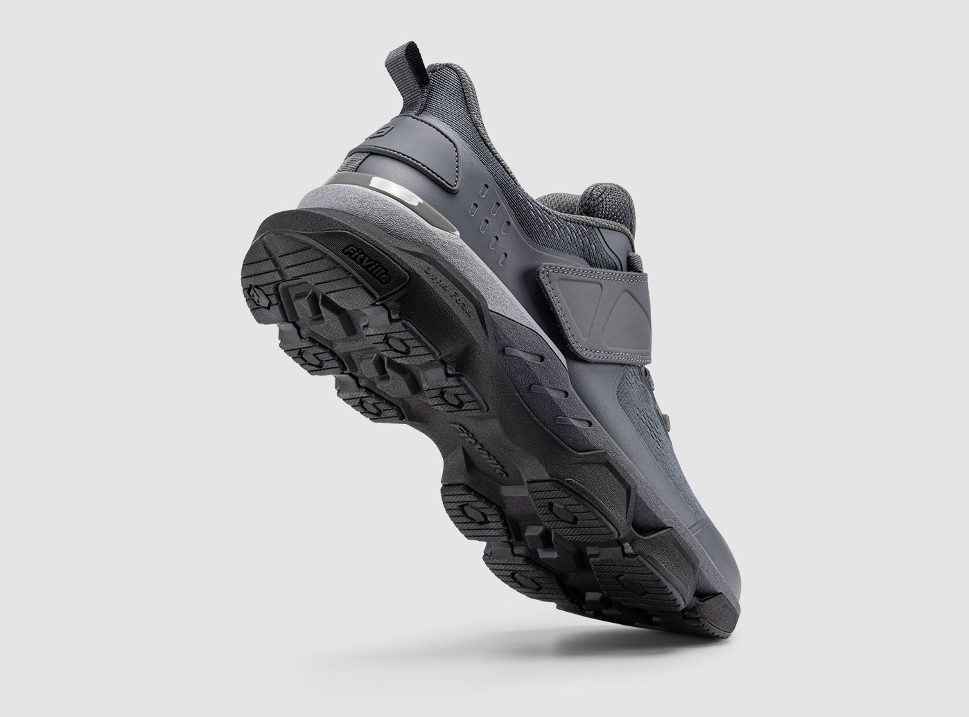 Men's Rebound Apex V1 - 24