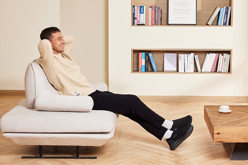 The Physical Benefits of Choosing Comfortable Shoes for Long Flights or Train - FitVille