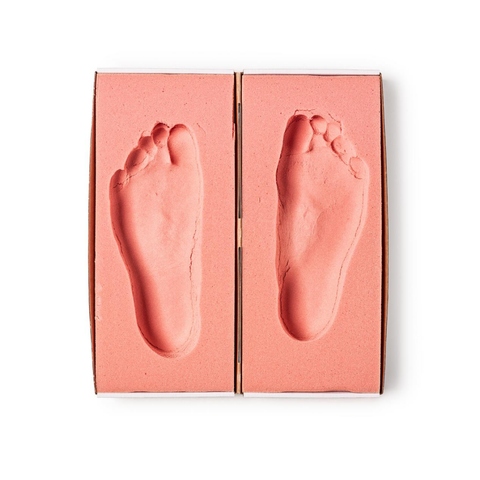a flatted arch and flat foot causes wide feet, heel pain and metatarsalgia, wide-fit shoes are essential.