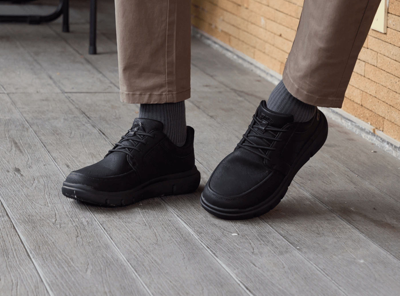Men's EasyWalk Slip - On V3 - 6
