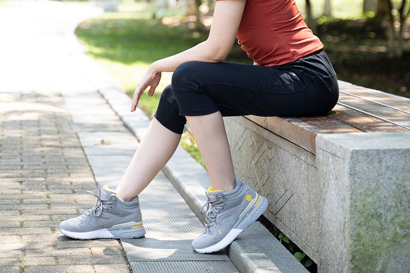 The Benefits of Wide Shoes for Women with Plantar Fasciitis - FitVille