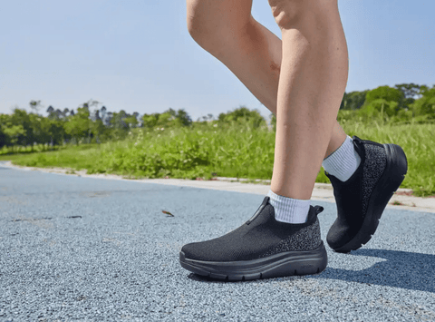 FitVille Women's Cloud Wanderer Slip - On V12 - 19
