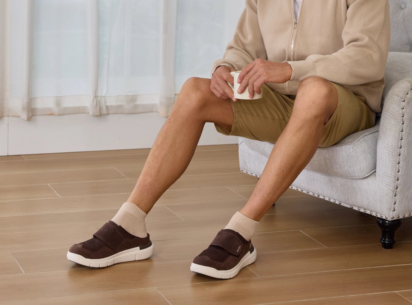 FitVille Men's EasyTop Diabetic Slipper V3 - 28