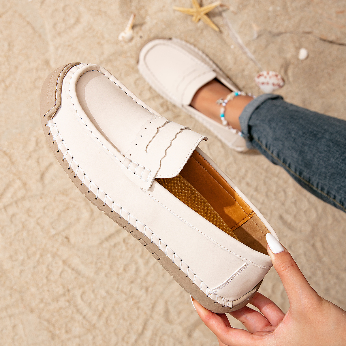 2025 Cross-Border Amazon Popular Spring And Autumn Large Size Women'S Shoes Anti-Slip Soft Sole Casual Shoes Hand-Stitched Mother'S Shoes