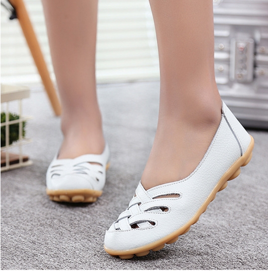 NEW - Women's Breathable Leather Loafers