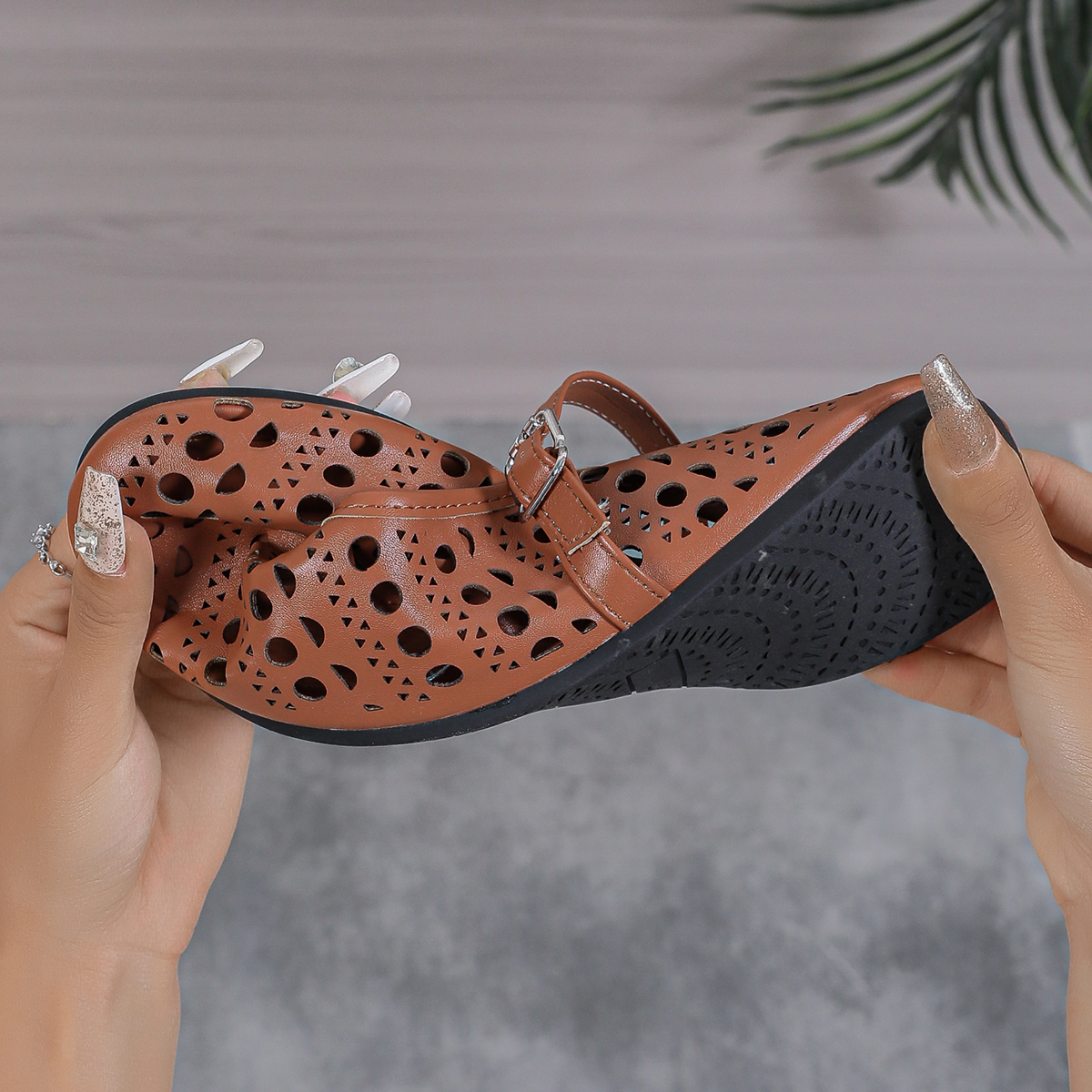 Summer Vintage Hollow-Out Flats for Women Ballet Flats Shoes Women’s Comfortable Dress Shoes Slip on Shoes Women Black Flats Round Toe PU Leather Flats