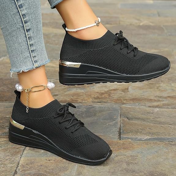 Women's Lightweight Comfortable Breathable Arch Support Slip-On Sneakers