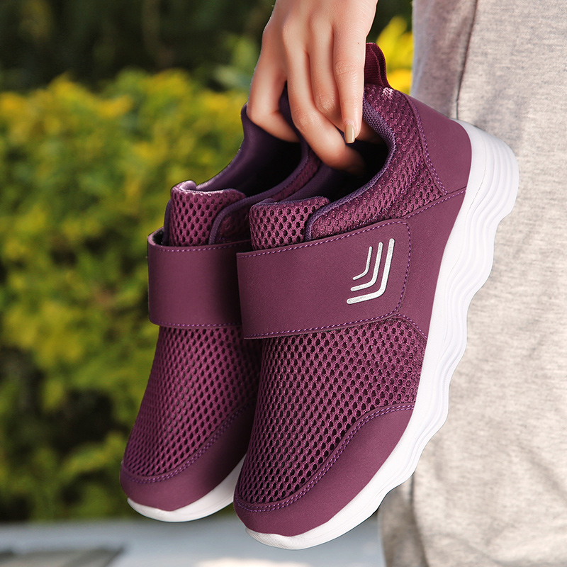 Women's Casual Comfort Walking Shoes Ultralight Flats Non-Slip Hook & Loop Fashion Sneakers