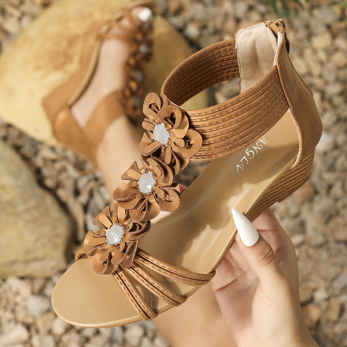  🔥Last Day 70% OFF🔥Women's Bohemian Floral Embellished Wedge Sandals, Stylish Rhinestone T-Strap Heeled Sandals for Casual & Dressy Wear