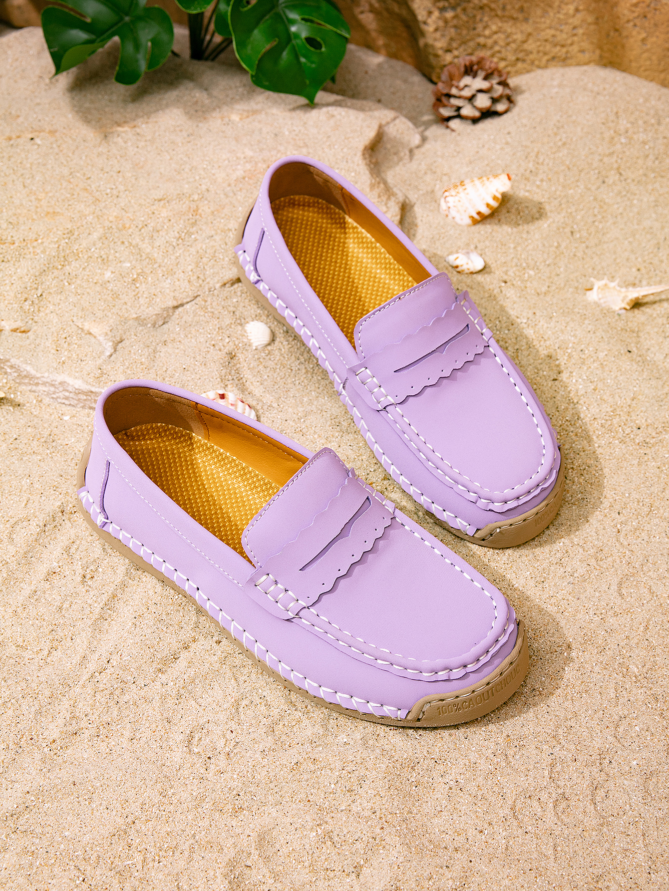 2025 Cross-Border Amazon Popular Spring And Autumn Large Size Women'S Shoes Anti-Slip Soft Sole Casual Shoes Hand-Stitched Mother'S Shoes