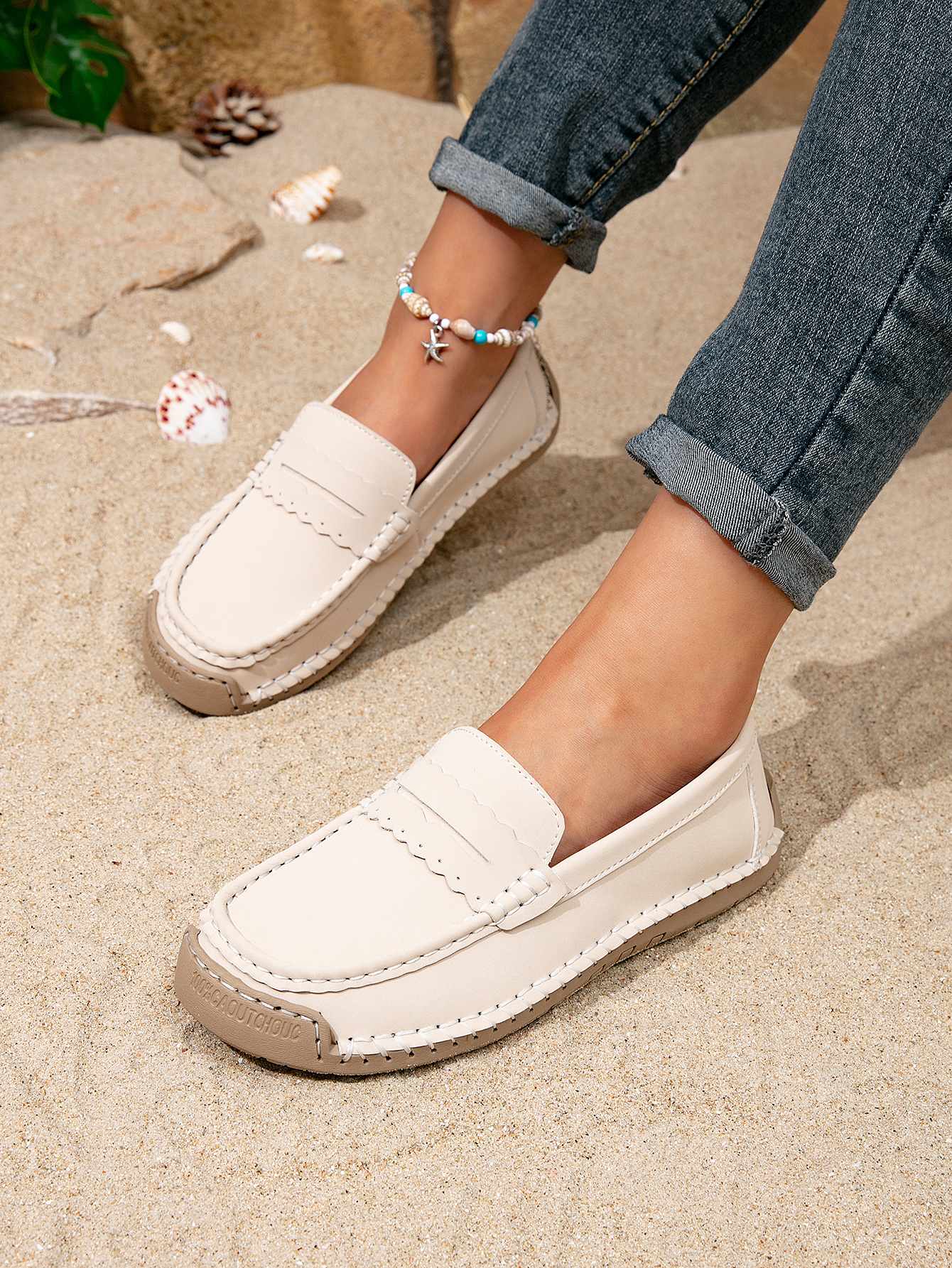 2025 Cross-Border Amazon Popular Spring And Autumn Large Size Women'S Shoes Anti-Slip Soft Sole Casual Shoes Hand-Stitched Mother'S Shoes