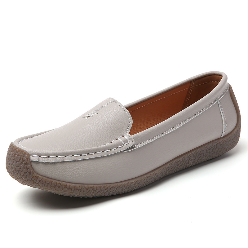 2025 New Loafers Casual Women'S Flat Shoes Soft Sole Soft Surface Mom'S Shoes Comfortable Large Size Beanie Women'S Shoes