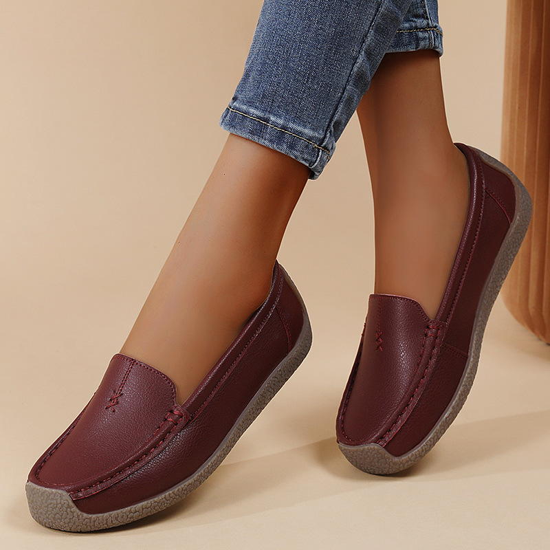 2025 New Loafers Casual Women'S Flat Shoes Soft Sole Soft Surface Mom'S Shoes Comfortable Large Size Beanie Women'S Shoes