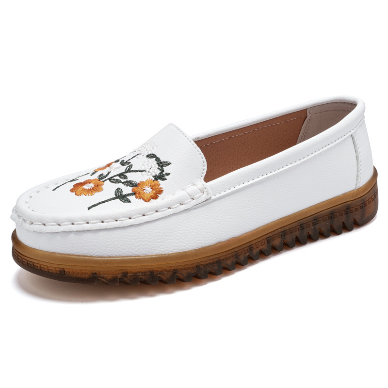 🔥Last Day 60% OFF🔥Women's Floral Embroidered Slip-On Loafers - Soft Sole